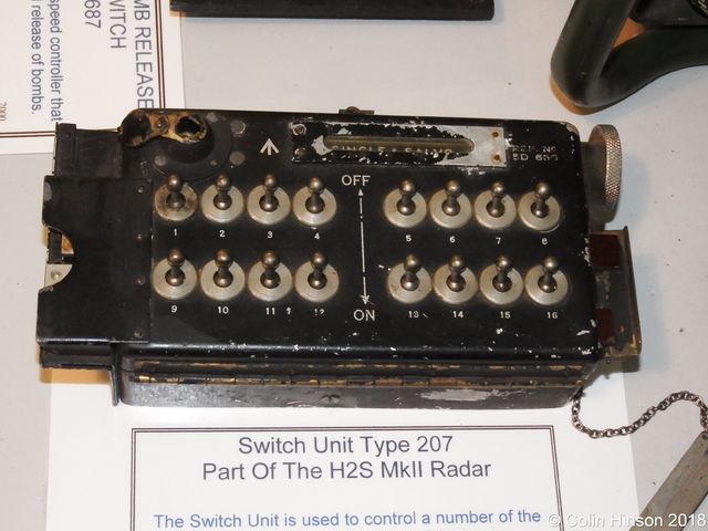Radar<br>H2S Switch Unit<br>Type 207